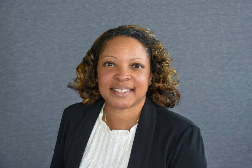 Luretha McClendon Tolson headshot